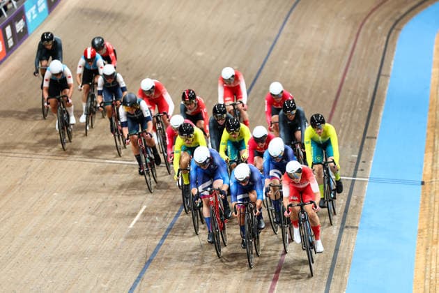 Glasgow 2026 Commonwealth Games Picture by Alex Whitehead SWpix.com - 02 08 2026 - Glasgow 2026 Commonwealth Games - Track cycling, Rad, Radsport, Bahnrad, Bahn and Para Track Cycling - Sir Chris Hoy Velodrome, Glasgow, Scotland - Women s Elimination Race Final - Neah Evans of Scotland, Kate Richardson of Scotland, Erin Boothman of Scotland, Sophie Lewis of England Glasgow Sir Chris Hoy Velodrome Scotland Copyright: x xSWpix.comx(t axPhotographyxHubxLtd)xAlexxWhitehead SWpix.comx SWP-3030-17602