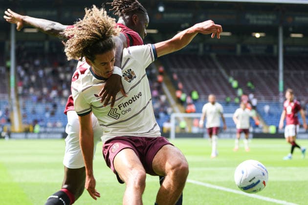 BURNLEY, ENGLAND - AUGUST 2: Hannibal Mejbri of Burnley controls the ball during the pre-season friendly match between Burnley and Torino at Turf Moor on August 2, 2026 in Burnley, England.  Copyright: xSeanxChandlerx xSPPx Sportspressphoto_SPR199427