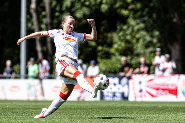 2.Frauen-Bundesliga: FC Köln Frauen II - SC Sand; 02.08.2026 Nicole Barilov (1. FC Köln Frauen, 22) 2.Frauen-Bundesliga: FC Köln Frauen II - SC Sand; Geißbockheim, Köln; 02.08.2026 DFL regulations prohibit any use of photographs as image sequences and or quasi video. *** Women s Bundesliga 2: FC Köln Women II vs. SC Sand, August 2, 2026; Nicole Barilov, 1, FC Köln Women, 22; Women s Bundesliga 2: FC Köln Women II vs. SC Sand, Geißbockheim, Cologne August 2, 2026 DFL regulations prohibit any use of photographs as image sequences and or quasi-video Copyright: xBEAUTIFULxSPORTS Buriakovx