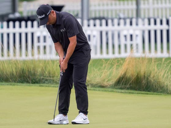 DETROIT, MI - AUGUST 02: Doug Ghim (USA) putts the ball during the final round of the Rocket Classic at Detroit Golf Club on August 02, 2026, in Detroit, Michigan. (Photo by Joseph Weiser Icon Sportswire) GOLF: AUG 02 PGA, Golf Herren Rocket Classic EDITORIAL USE ONLY Icon260802008