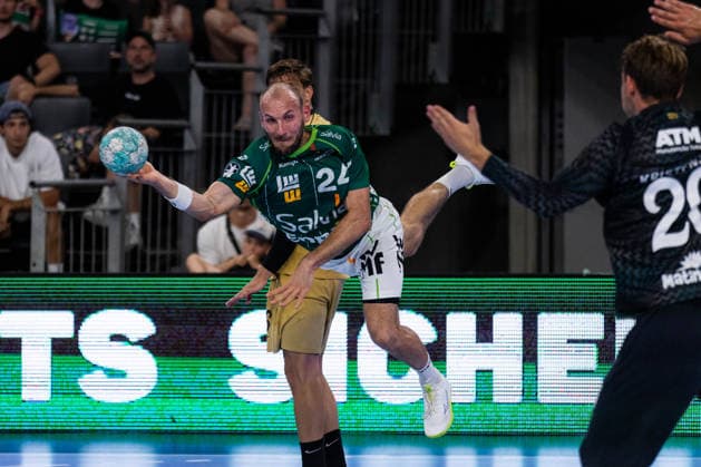 Marcel SCHILLER (FRISCH AUF! Goeppingen, 24) erzielt ein Tor, Aktion, Torwurf GER, FRISCH AUF! Goeppingen vs. Sporting Lissabon, Handball, Testspiel Vorbereitung, Spielzeit 2026 2027, 02.08.2026, GER, FRISCH AUF! Goeppingen vs. Sporting Lissabon, Handball, Testspiel Vorbereitung, Spielzeit 2026 2027, 02.08.2026, Neu-Ulm *** Marcel SCHILLER, FRISCH AUF Goeppingen, No. 24 scores a goal, play, shot on goal, GER, FRISCH AUF Goeppingen vs. Sporting Lisbon, handball, preseason friendly, 2026–2027 season, August 2, 2026, GER, FRISCH AUF Goeppingen vs. Sporting Lisbon, handball, preseason friendly, 2026–2027 season, August 2, 2026, Neu Ulm Copyright: xEibnerxPressefoto OliverxSchmidtx EP_OST
