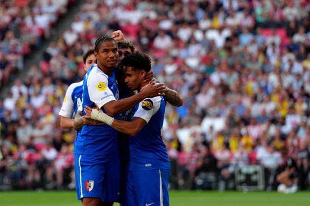 Johan Cruijff Schaal XXX: PSV Eindhoven - AZ Alkmaar Eindhoven - Ro-zangelo Daal of AZ Alkmaar celebrating the 0-4 with Calvin Stengs of AZ Alkmaar during the final of the Johan Cruijff Schaal XXX. The official start of the 2026 2027 season. The match is set between PSV Eindhoven and AZ Alkmaar at Philips Stadion on 2 August 2026 in Eindhoven, The Netherlands. ( Nick Koole) Copyright: xNickxKoolex