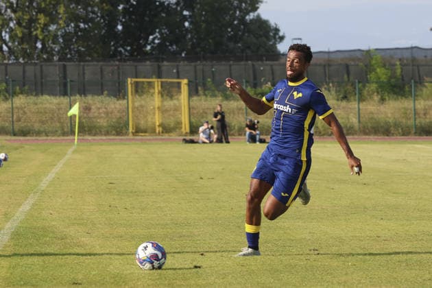 IPA87193932 - Antoine Joseph Bernede of Hellas Verona FC plays the ball during the Hellas Verona FC vs. Calcio Lecco 1912 match, the 4th Test Match, at the Campo sportivo Comunale in Villafranca di Verona (VR), on August 2, 2026.  Copyright: xDavidexCasentini IPAxSportx xx 87193932