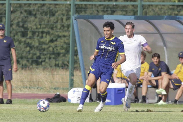 SOCCER - Friendly Match - Hellas Verona vs. Lecco Photo by IPA ABACAPRESS.COM87193927 - Abdou Harroui of Hellas Verona FC plays the ball during the Hellas Verona FC vs. Calcio Lecco 1912 match, the 4th preseason friendly, at the Campo Sportivo Comunale in Villafranca di Verona (VR), on August 2, 2026. Verona Italy  Copyright: xIPAxSport ABACAx