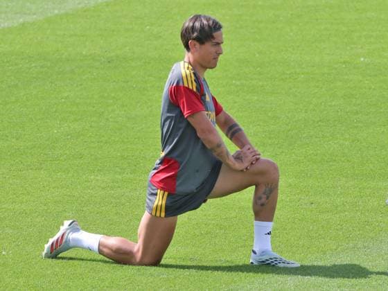 IPA87195194 - Cardiff, July 31, 2026. AS Roma training sessions at the 2026–2027 training camp. Pictured: Dybala (Photo by Gino Mancini)  Copyright: xGinoxMancini IPAxSportx xx 87195194