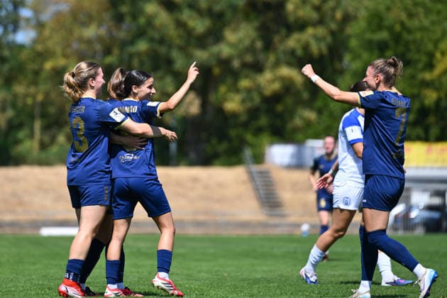 02.08.2026, Fußball, 2. Frauen-Bundesliga, 2026 2027, 1. Spieltag, SG 99 Andernach - SV Meppen Große Freude nach dem frühen Führungstreffer durch Narjiss Ahamad (6 Andernach), Marlene Ganßer (links) und Carolin Schraa (rechts). *** August 2, 2026, Soccer, Women s Bundesliga 2, 2026–2027, Matchday 1, SG 99 Andernach vs. SV Meppen Great joy after Narjiss Ahamad’s early goal for Andernach (No. 6), with Marlene Ganßer on the left and Carolin Schraa on the right