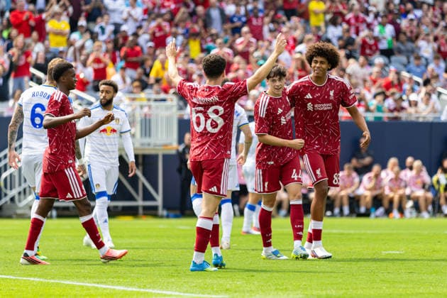 Football - Pre-Season - Liverpool FC v Leeds United FC CHICAGO, USA - Sunday, August 2, 2026: Liverpool s Luke Chambers celebrates after scoring the first goal during a pre-season friendly match between Liverpool FC and Leeds United at Soldier Field. (Photo by David Rawcliffe Propaganda) CHICAGO Endeavor Health Performance Cent ILLINOIS UNITED STATES OF AMERICA  Copyright: xDavidxRawcliffex P2026-08-02-Liverpool_Leeds-17