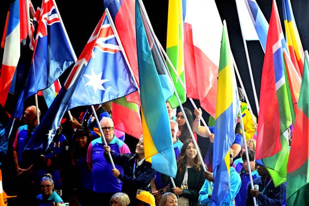 COM26 CLOSING CEREMONY, Australian Track Cyclist Georgia Baker carries the Australian Flag during the Closing Ceremony of the Glasgow 2026 Commonwealth Games at The Hydro in Glasgow, Scotland, Sunday, August 2, 2026. ( NO ARCHIVING, EDITORIAL USE ONLY GLASGOW UNITED KINGDOM  Copyright: xLUKASxCOCHx 20260803124750830285