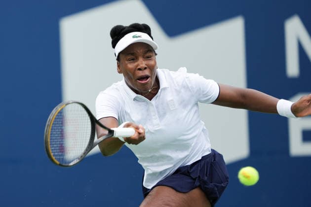 National Bank Open 2026 - Day 2 TORONTO, CANADA - AUGUST 2 : Venus Williams of the United States in action against Kamilla Rakhimova of Uzbekistan in the round of 128 during the WTA, Tennis Damen 1000 National Bank Open in Toronto, Ontario, Canada on August 2, 2026. Mert Alper Dervis Anadolu Toronto Canada. Editorial use only. Please get in touch for any other usage.  Copyright: x2026xAnadoluxMertxAlperxDervisx