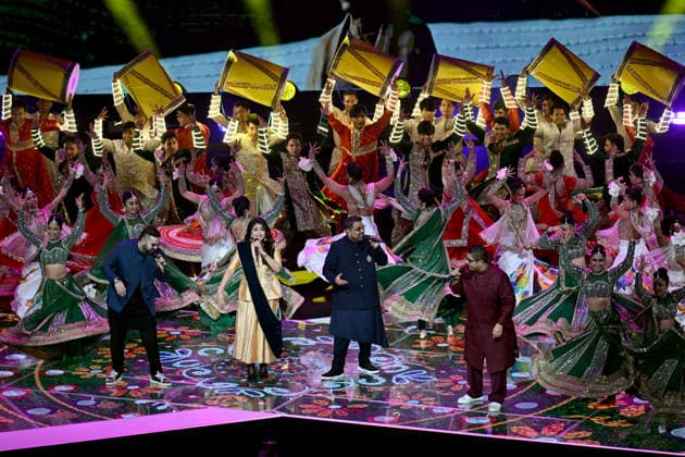 COM26 CLOSING CEREMONY, Indian performers during the Closing Ceremony of the Glasgow 2026 Commonwealth Games at The Hydro in Glasgow, Scotland, Sunday, August 2, 2026. ( NO ARCHIVING, EDITORIAL USE ONLY GLASGOW UNITED KINGDOM  Copyright: xLUKASxCOCHx 20260803189110116927