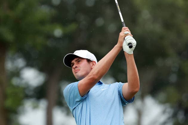 Rocket Mortgage 2026 DETROIT, MICHIGAN - August 2: Davis Thompson of the United States hits from the 5th hole during the final round of the Rocket Classic 2026 at the Detroit Golf Club in Detroit, Michigan, USA, August 2, 2026. Detoit Michian United States  Copyright: xAmyxLemusx originalFilename:lemus-rocketmo260802_npwdV.jpg