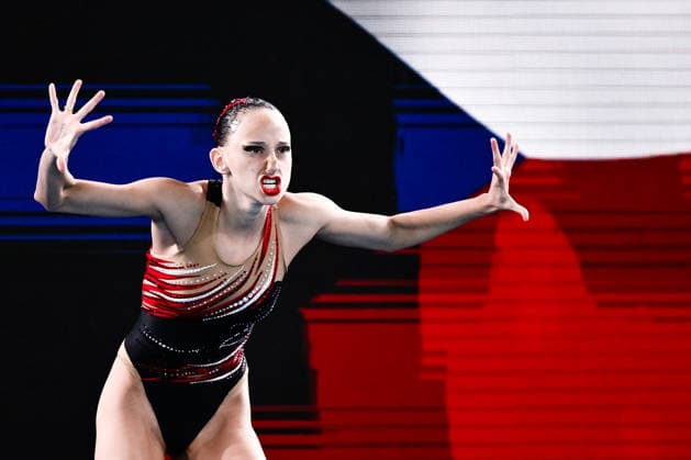 Barbora Kalvodova of Czechia competes in the Artistic Swimming Women s Solo Free Final with the coach during the European Aquatics Championships at the Olympic Aquatic Center in Paris (France), August 3, 2026. Andrea Masini Deepbluemedia Insidefoto