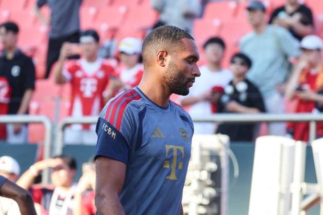 SKO, Jonathan Tah (FC Bayern Muenchen 4), Oeffentliches Training FC Bayern Muenchen vor dem Testspiel bei Jeju SK, Saison 2026-27, 03.08.2026 Bayern Muenchen Suedkorea *** SKO, Jonathan Tah, FC Bayern Munich 4, FC Bayern Munich open practice ahead of the friendly match against Jeju SK, 2026–27 season, March 8, 2026, Bayern Munich, South Korea Copyright: xEibner-Pressefotox EP_JNL