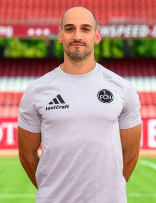 30.07.2026 - 1. FC Nürnberg FCN ( Club ) - 2. Fussball Bundesliga BL - Saison 2026 2027 - Fototermin Porträttermin Vorstellung Präsentation Pressetermin - - xwoxzix - Einzelbild Einzelfoto Portrait Porträt Kopfbild - Gerald Stürzenhofecker Stuerzenhofecker (Athletik- und Reha-Trainer 1. FC Nürnberg FCN ) *** July 30, 2026 1. FC Nürnberg (FCN) Club 2 Soccer Bundesliga (BL) 2026–2027 Season Photo Shoot Portrait Session Introduction Presentation Press Conference xwoxzix Single Image Individual Photo Portrait Headshot Gerald Stürzenhofecker Stuerzenhofecker, Athletic Training and Rehabilitation Coach, 1 FC Nuremberg (FCN)