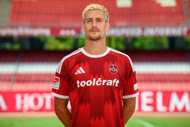 30.07.2026 - 1. FC Nürnberg FCN ( Club ) - 2. Fussball Bundesliga BL - Saison 2026 2027 - Fototermin Porträttermin Vorstellung Präsentation Pressetermin - - xwoxzix - Einzelbild Einzelfoto Portrait Porträt Kopfbild - Sigurd Haugen ( 9, 1. FC Nürnberg FCN ) *** July 30, 2026 1 FC Nuremberg (FCN) Club 2 Soccer Bundesliga (BL) 2026–2027 Season Photo Shoot Portrait Session Introduction Presentation Press Event xwoxzix Single Image Individual Photo Portrait Headshot Sigurd Haugen 9, 1 FC Nuremberg FCN