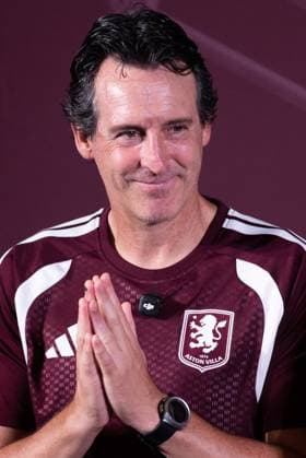 August 3, 2026, Pathum Thani, Thailand: Unai Emery, Head coach of Aston Villa FC, poses for a photo during the press conference, PK, Pressekonferenz .Aston Villa FC will play against BG Pathum United on August 4, 2026, as part of the Aston Villa Asia Tour at True BG Stadium in Pathum Thani, Thailand. Pathum Thani Thailand - ZUMAs197 20260803_aaa_s197_043 Copyright: xPeeraponxBoonyakiatx