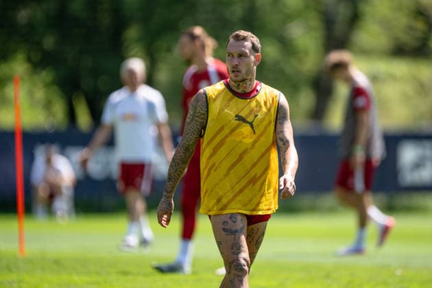 David Raum (RB Leipzig, 22), RB Leipzig, Fussball, Trainingslager Austria, Saison Vorbereitung, Saison 2026 2027, GER, 03.08.2026, Eibner-Pressefoto Andreas Ulmer RB Leipzig, Fussball, Trainingslager Austria, Saison Vorbereitung, Saison 2026 2027, GER, 03.08.2026, *** David Raum, RB Leipzig, 22, RB Leipzig, soccer, training camp in Austria, preseason, 2026–2027 season, GER, August 3, 2026, Eibner Press Photo by Andreas Ulmer, RB Leipzig, soccer, training camp in Austria, preseason, 2026–2027 season, GER, August 3, 2026, Copyright: xEibner-Pressefoto AndreasxUlmerx EP_AUR