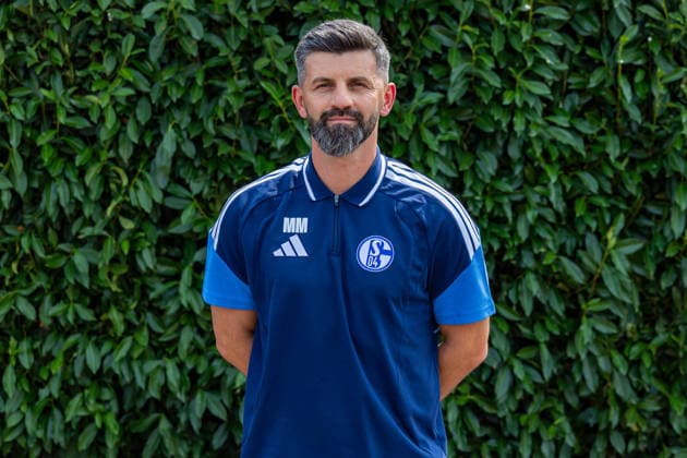 03.08.2026, Porträttermin 2026 2027 beim FC Schake 04, 1. Bundesliga, , Trainer Miron Muslic (FC Schalke 04). Gelsenkirchen Veltins Arena NRW Deutschland xRHR-FOTO DEx *** August 3, 2026, Photo shoot for the 2026–2027 season at FC Schalke 04, Bundesliga 1, , Coach Miron Muslic, FC Schalke 04, Gelsenkirchen, Veltins Arena, North Rhine-Westphalia, Germany, xRHR, PHOTO DEx Copyright: DennisxEwert RHR-FOTOx RHR-FOTO DE