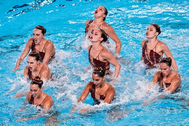 Athletes of team Spain compete in the Artistic Swimming Team Free Final with the coaches during the European Aquatics Championships at the Olympic Aquatic Center in Paris (France), August 3, 2026. Andrea Masini Deepbluemedia Insidefoto