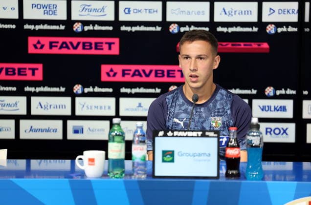 Croatia, Zagreb, 030826. Maksimir Stadium. press conference, PK, Pressekonferenz of Kauno Zalgiris before the match of the third round of UEFA Champions League qualification against GNK Dinamo. In the photo: Ivan Fiolic. Photo: Ranko Suvar CROPIX Zagreb Croatia Copyright: xxRankoxSuvarx zalgiris_press5-030826