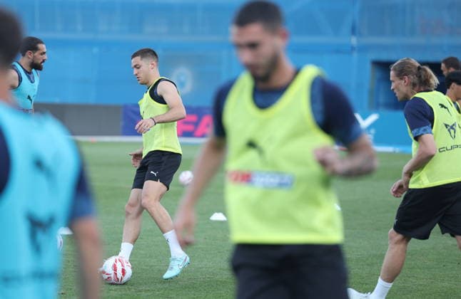 Croatia, Zagreb, 030826. Maksimir Stadium. Training of Kauno Zalgiris before the match of the third round of UEFA Champions League qualification against GNK Dinamo. Photo: Ranko Suvar CROPIX Zagreb Croatia Copyright: xxRankoxSuvarx zalgiris_trening14-030826