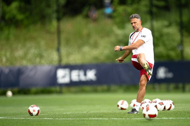 Martin Demichelis (RB Leipzig, Trainer), er kann es noch, RB Leipzig, Fussball, Trainingslager Austria, Saison Vorbereitung, Saison 2026 2027, GER, 03.08.2026, Eibner-Pressefoto Andreas Ulmer RB Leipzig, Fussball, Trainingslager Austria, Saison Vorbereitung, Saison 2026 2027, GER, 03.08.2026, *** Martin Demichelis, RB Leipzig, Coach, he s still got it, RB Leipzig, soccer, training camp in Austria, preseason, 2026–2027 season, GER, August 3, 2026, Eibner Press Photo: Andreas Ulmer, RB Leipzig, soccer, training camp in Austria, preseason, 2026–2027 season, GER, August 3, 2026, Copyright: xEibner-Pressefoto AndreasxUlmerx EP_AUR