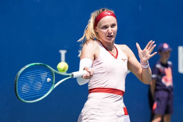 WTA, Tennis Damen Masters 1000 National Bank Open Toronto 2026 - Round of 128 - Day 3 Rebecca Sramkova of Slovakia plays a forehand during the Women™s Singles round of 128 match against Anna Blinkova of Russia on day 3 of the WTA Masters 1000 National Bank Open at Sobeys Stadium on August 3, 2026, in Toronto, Canada. (Photo by Leonardo Ramirez Eyepix Group) Copyright: xLeonardoxRamirezx xEyepixxGroupx LR03082026-07910