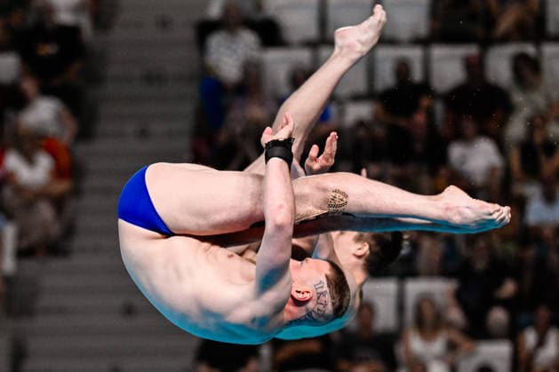 Evgenii Kuznetsov Neutral Athletes B, Nikita Shleikher Neutral Athletes B compete in the Diving 3m Springboard Synchro Men Final with the coaches during the European Aquatics Championships at the Olympic Aquatic Center in Paris (France), August 3, 2026. Andrea Masini Deepbluemedia Insidefoto