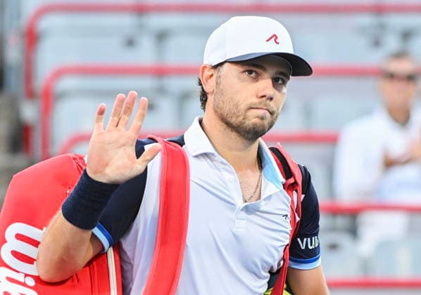 August 3, 2026, Montreal, Pq, Canada: Aleksandar Kovacevic of the United States waves to the crowd following his first round match loss to Nuno Borges of Portugal at the National Bank Open tennis tournament in Montreal, on Monday, Aug. 3, 2026. Canada News - August 3, 2026  - ZUMAc35_ 20260803_zaf_c35_066 Copyright: xGrahamxHughesx