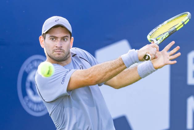 August 3, 2026, Montreal, Quebec, Canada: NICOLAS MEjIA from Colombia backhand in match against Martin Landaluce from Spain in first round at Canadian Open at IGA stadium in Montreal, Quebec, Canada on 2026-08-03 Montreal Canada - ZUMAl189 20260803_zsp_l189_060 Copyright: xYannickxLegarex