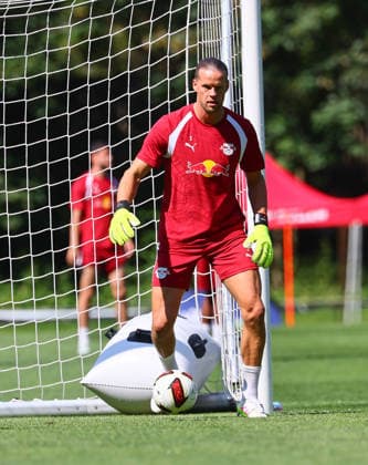 RB Leipzig - AUT Trainingslager Bundesliga Saalfelden, 04.08.2026, Gut Brandlhof, Fussball, Bundesliga, GER , RB Leipzig - Trainingslager in Saalfelden am Steinernen Meer AUT. , Im Bild: Neuzugang Torwart ¯rjan Oerjan Nyland , *** RB Leipzig (AUT) Training Camp, Bundesliga, Saalfelden, August 4, 2026, Gut Brandlhof, Soccer, Bundesliga, GER, RB Leipzig training camp in Saalfelden am Steinernen Meer (AUT), Pictured: New signing, goalkeeper ¯rjan Oerjan Nyland, Picture Point