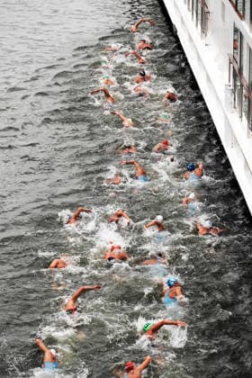 Open Water, Men s 10km, , gold medal at the European Aquatics Championships Paris 2026, Paris, August 04, 2026 .  Copyright: xGianxMattiaxD Alberto LaPressex