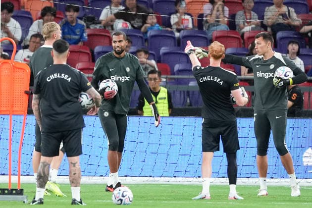 Hong Kong Football Festival 2026: Chelsea Football Club Robert Sanchez and other goalkeepers of Chelsea Football Club during open training at Kai Tan Stadium during the Hong Kong Football Festival 2026 on August 4, 2026 in Hong Kong. (Photo by Ellan Mad Nexpher Images) Honng Konng