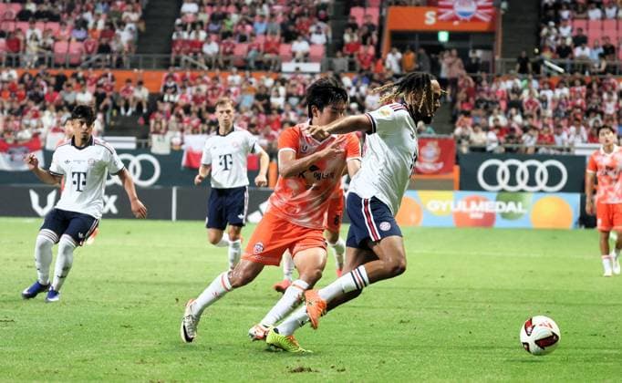 SKO, Sacha Boey (Bayern Muenchen 23), SK Jeju vs. FC Bayern Muenchen,Testspiel, Suedostasien-Reise, Saison 2026-27, 04.08.2026 *** SKO, Sacha Boey, Bayern Munich 23, SK Jeju vs. FC Bayern Munich, Friendly Match, Southeast Asia Tour, 2026–27 Season, August 4, 2026 Copyright: xEibner-Pressefotox EP_JNL