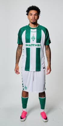 1.BL, Porträttermin 2026 2027 Justin Njinmah; SV Werder Bremen; Bremen Bremen Deutschland *** 1 BL, Photo Shoot 2026 2027 Justin Njinmah SV Werder Bremen Bremen Bremen Germany Copyright: xWerderxBremenxviaxNordphotox
