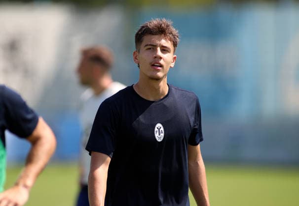 Fussball, Herren, Regionalliga Bayern, Saison 2026 2027, TSV 1860 München, Training Loris Husic (TSV 1860 München) Kopf, Oberkörper, stehend *** Soccer, Men s, Bavarian Regional League, 2026–2027 Season, TSV 1860 Munich, Training: Loris Husic, TSV 1860 Munich, Head, Upper Body, Standing