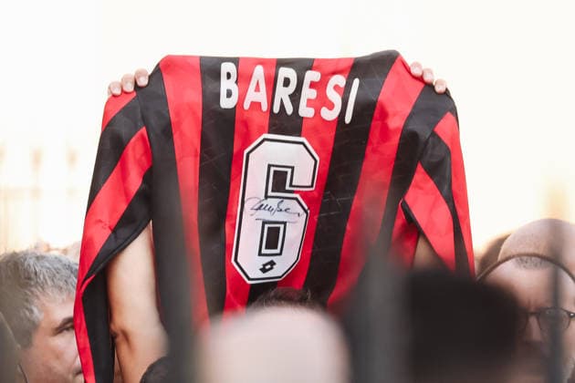 The Funeral Of The Italian AC Milan Former Soccer Player Franco Baresi In Milan A moment of the funeral of Italian AC Milan former soccer player Franco Baresi in Milan, Italy, on August 4, 2026. Milan Italy  Copyright: xAlessandroxBremecx originalFilename:bremec-thefuner260804_npq3m.jpg