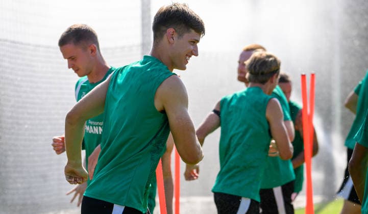 04.08.2026 - Fussball - 2. Bundesliga - Saison 2026 2027 - SpVgg Greuther Fürth Fuerth ( Kleeblatt ) - Training - - xwoxzix - Krisztian Keresztes (29, SpVgg Greuther Fürth ) *** August 4, 2026 Soccer 2. Bundesliga 2026–2027 Season SpVgg Greuther Fürth (Füroth Kleeblatt) Training xwoxzix Krisztian Keresztes 29, SpVgg Greuther Fürth
