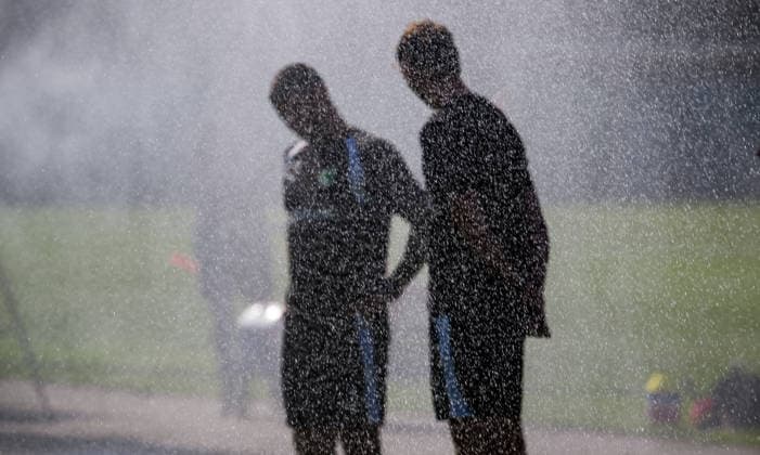 04.08.2026 - Fussball - 2. Bundesliga - Saison 2026 2027 - SpVgg Greuther Fürth Fuerth ( Kleeblatt ) - Training - - xwoxzix - Impression - Beregner Wasser *** August 4, 2026 Soccer 2. Bundesliga 2026–2027 Season SpVgg Greuther Fürth Fürth Kleeblatt Training xwoxzix Impression Beregner Wasser