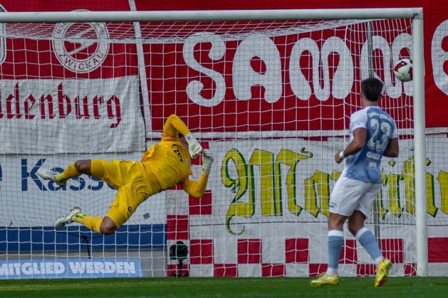 Chemnitz, Deutschland 04. August 2026: Regionalliga Nordost - 2026 2027 - Sp. 3 - Chemnitzer FC gegen FSV Zwickau Im Bild: *** Chemnitz, Germany, August 4, 2026, Northeast Regional League 2026–2027, Matchday 3: Chemnitzer FC vs. FSV Zwickau. Pictured Copyright: xFotostandx xNachtigallx