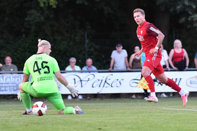 04.08.2026 - Fussball - Saison 2026 2027 - BFV - Toto-Pokal : TSV Kornburg - SpVgg Bayreuth - OGo - xogox - Lino Kasten (45, SpVgg Bayreuth ) Jakub Mintal (11, TSV Kornburg ) Tor zum 1:0 *** August 4, 2026 Soccer Season 2026–2027 BFV Toto Cup TSV Kornburg vs. SpVgg Bayreuth OGo xogox Lino Kasten 45, SpVgg Bayreuth Jakub Mintal 11, TSV Kornburg Goal: 1–0
