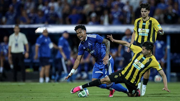 Football - UEFA Champions League - Third qualifying round - PFC Levski - FC Kairat Almaty - 04.08.2026 Reinaldo and Olzhas Baybek Copyright: xYulianxTodorovx