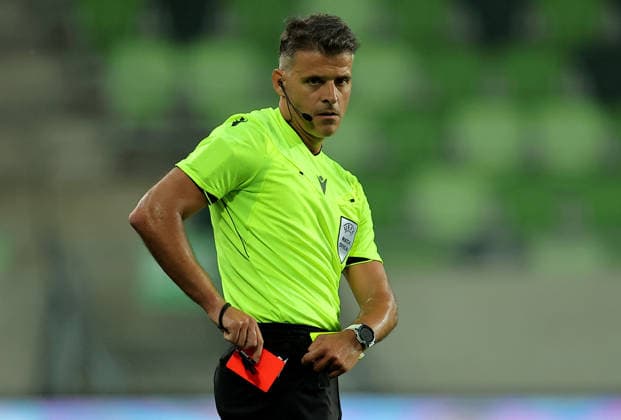 Crvena Zvezda v Hapoel Beer Sheva, UEFA Champions League third qualifying round, first leg, Season 2026 2027 Szombathely, Hungary. 4th August, 2026. Referee Jesus Gil Manzano during the UEFA Champions League third qualifying round, first leg football match between Crvena Zvezda (Red Star) and Hapoel Be er Sheva at the Haladas Stadium on August 4, 2026 in Szombathely, Hungary. Szombathely Hungary Copyright: xPedjaxMilosavljevicx x