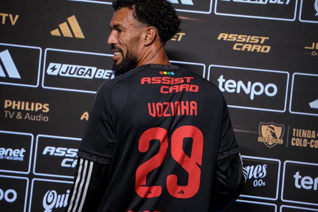August 4, 2026, Santiago, Chile: Cape Verdean goalkeeper VOZINHA is unveiled as a new signing for the Chilean club Colo-Colo. Santiago Chile - ZUMAu105 20260804_zip_u105_009 Copyright: xManuelxUrzuax