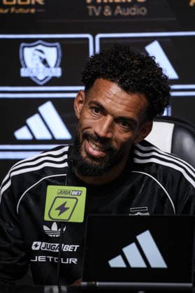 August 4, 2026, Santiago, Chile: Cape Verdean goalkeeper VOZINHA is unveiled as a new signing for the Chilean club Colo-Colo. Santiago Chile - ZUMAu105 20260804_zip_u105_019 Copyright: xManuelxUrzuax