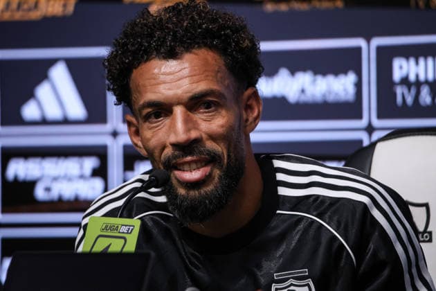 August 4, 2026, Santiago, Chile: Cape Verdean goalkeeper VOZINHA is unveiled as a new signing for the Chilean club Colo-Colo. Santiago Chile - ZUMAu105 20260804_zip_u105_022 Copyright: xManuelxUrzuax