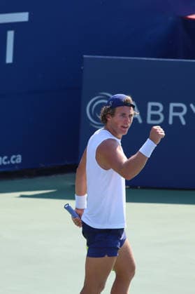 ATP, Tennis Herren Masters 1000 National Bank Open Montreal 2026 - Round of 64 - Day 4 Liam Draxl of Canada celebrates after a point during the Men™s Singles round of 64 match against Daniel Merida of Spain on day 4 of the ATP Masters1000 National Bank Open at IGA Stadium. on August 4, 2026, in Montreal, Canada. (Photo by Horacio Zamora Eyepix Group) Copyright: xHoracioxZamorax xEyepixxGroupx HZ_04082026_193844