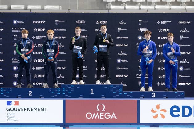 Men 10m platform synchro diving final European Aquatics Championships - Saint-Denis Silver medallists Italy s divers Simone Conte and Raffaele Pelligra, Gold medallists Neutral Athletes divers Nikita Shleikher and Ruslan Ternovoi, bronze medallists Ukraine s divers Mark Hrytsenko and Oleksii Sereda celebrate on the podium following the men’s 10m platform synchro diving final event during the LEN European Aquatics Championships, at the Olympic Aquatics Centre in Saint-Denis, northeastern suburbs of Paris, on August 4, 2026. Photo by Raphael Lafargue ABACAPRESS.COM Saint-Denis France  Copyright: xLafarguexRaphael ABACAx