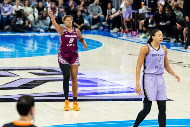 SAN FRANCISCO, CA - AUGUST 04: Nyara Sabally 8 of the Toronto Tempo reacts to scoring a three during a WNBA, Basketball Damen, USA game against the Golden State Valkyries on August 4, 2026 at Chase Center in San Francisco, CA. (Photo by Matthew Huang Icon Sportswire) WNBA: AUG 04 Toronto Tempo at Golden State Valkyries EDITORIAL USE ONLY Icon260804019