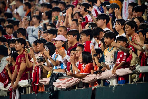 August 4, 2026, Seogwipo, Jeju, South Korea: Fans cheer after an exhibition match between BundesligaÃ¢â‚¬â ¢s FC Bayern Munich and K League 1Ã¢â‚¬â ¢s Jeju SK FC, during the Audi Football Summit 2026 on Tuesday, Aug. 4, 2026 at the Jeju World Cup Stadium in Seogwipo, South Korea. FC Bayern Munich 2:1 Jeju SK FC Exhibition  - ZUMAh163 20260804_znp_h163_062 Copyright: xJintakxHanx